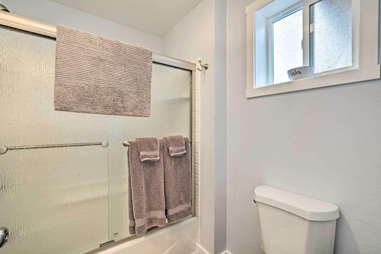 Duplex With Shared Yard - Near Long Beach! Exteriör bild